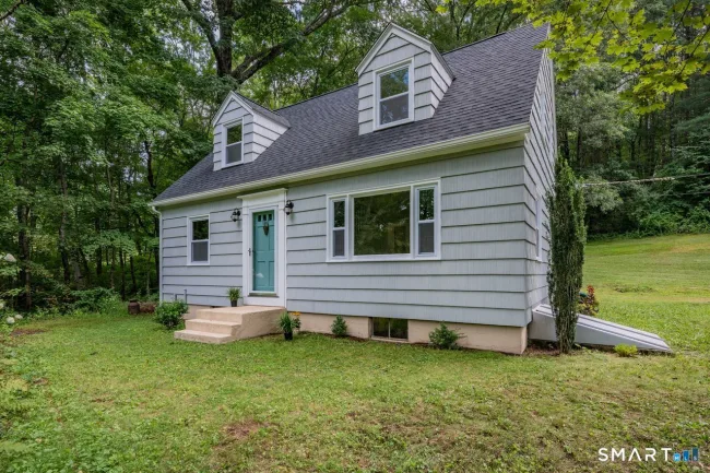 425 Lakeside Road