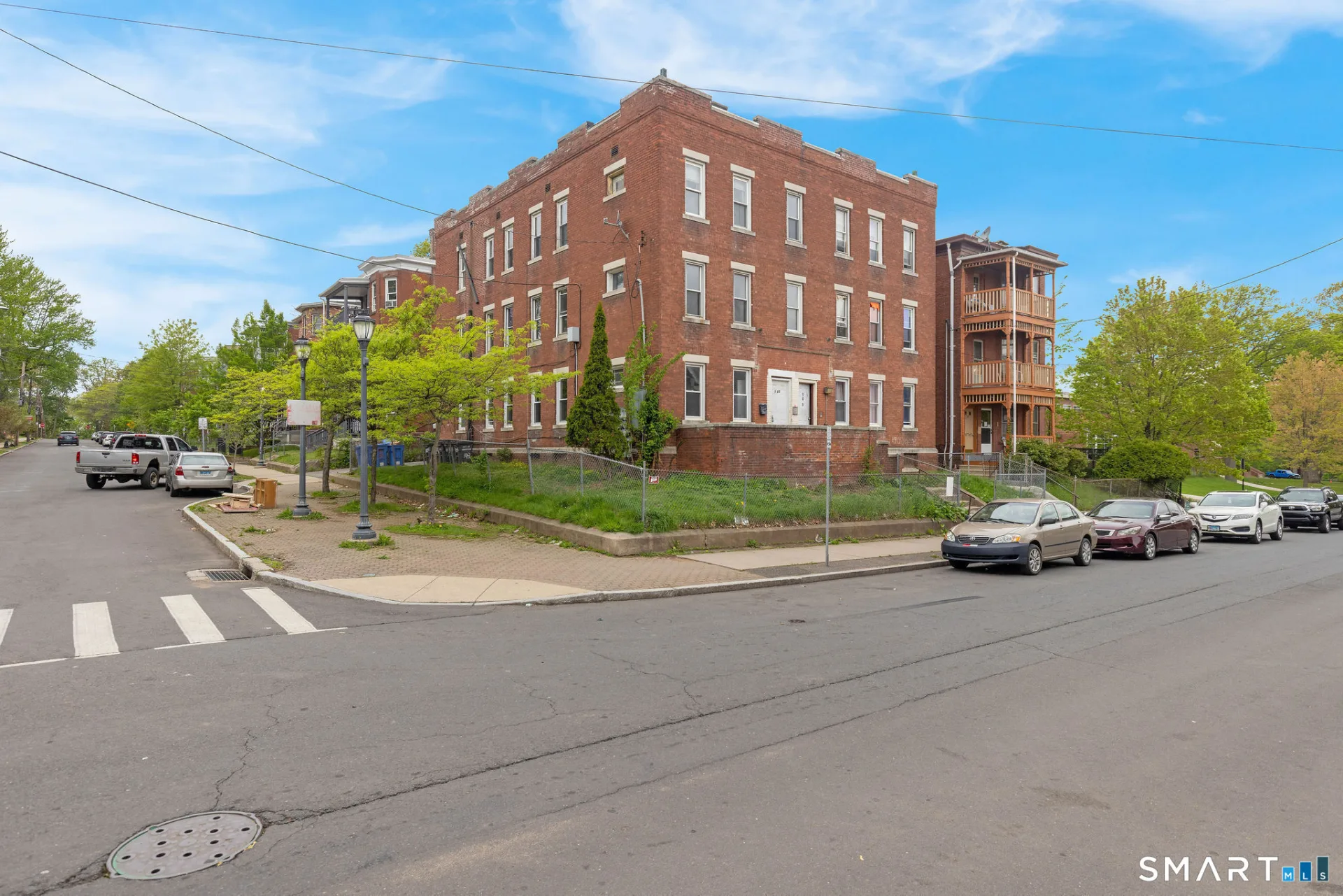 143 Putnam Street, Hartford, CT