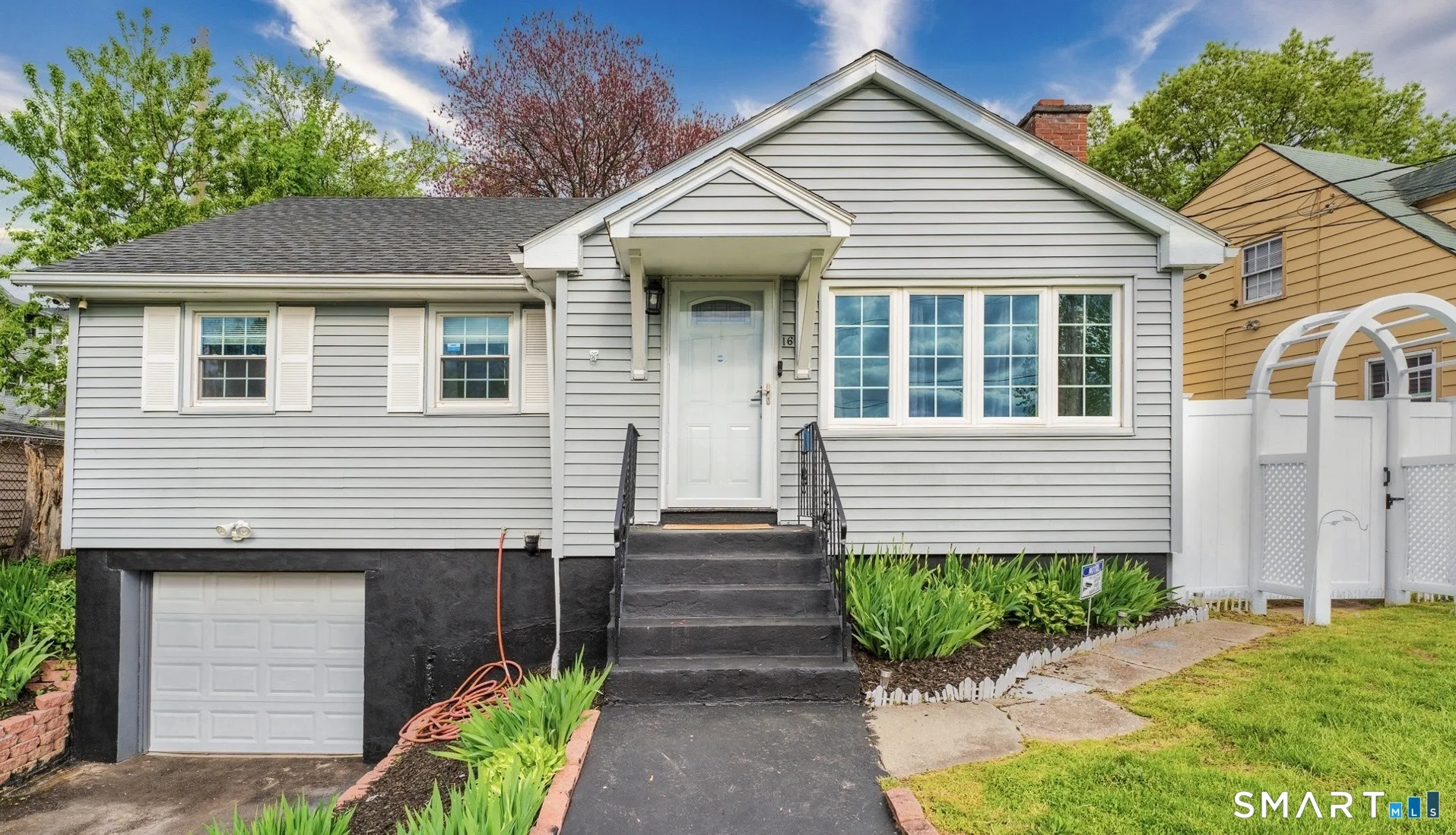 16 Ledger Street, Hartford, CT