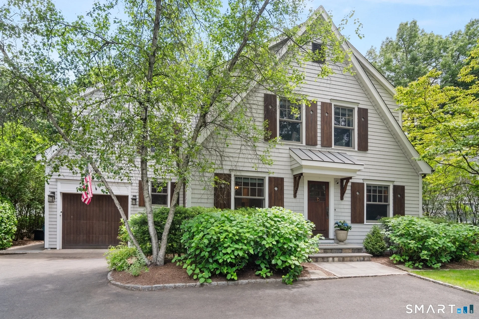 1644 Boston Post Road, Darien, CT