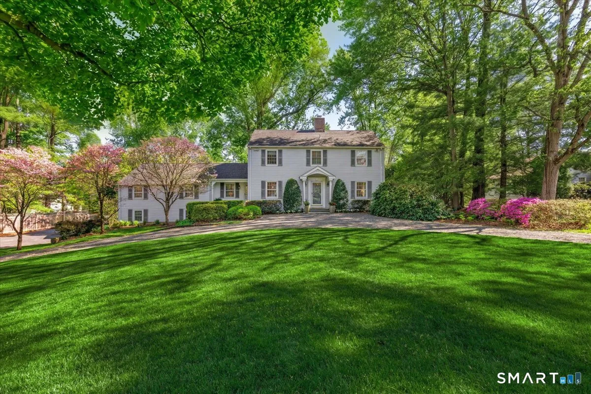 12 Norholt Drive, New Canaan, CT