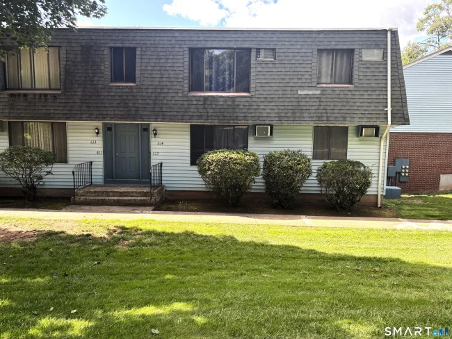 612 Blackstone Village #612