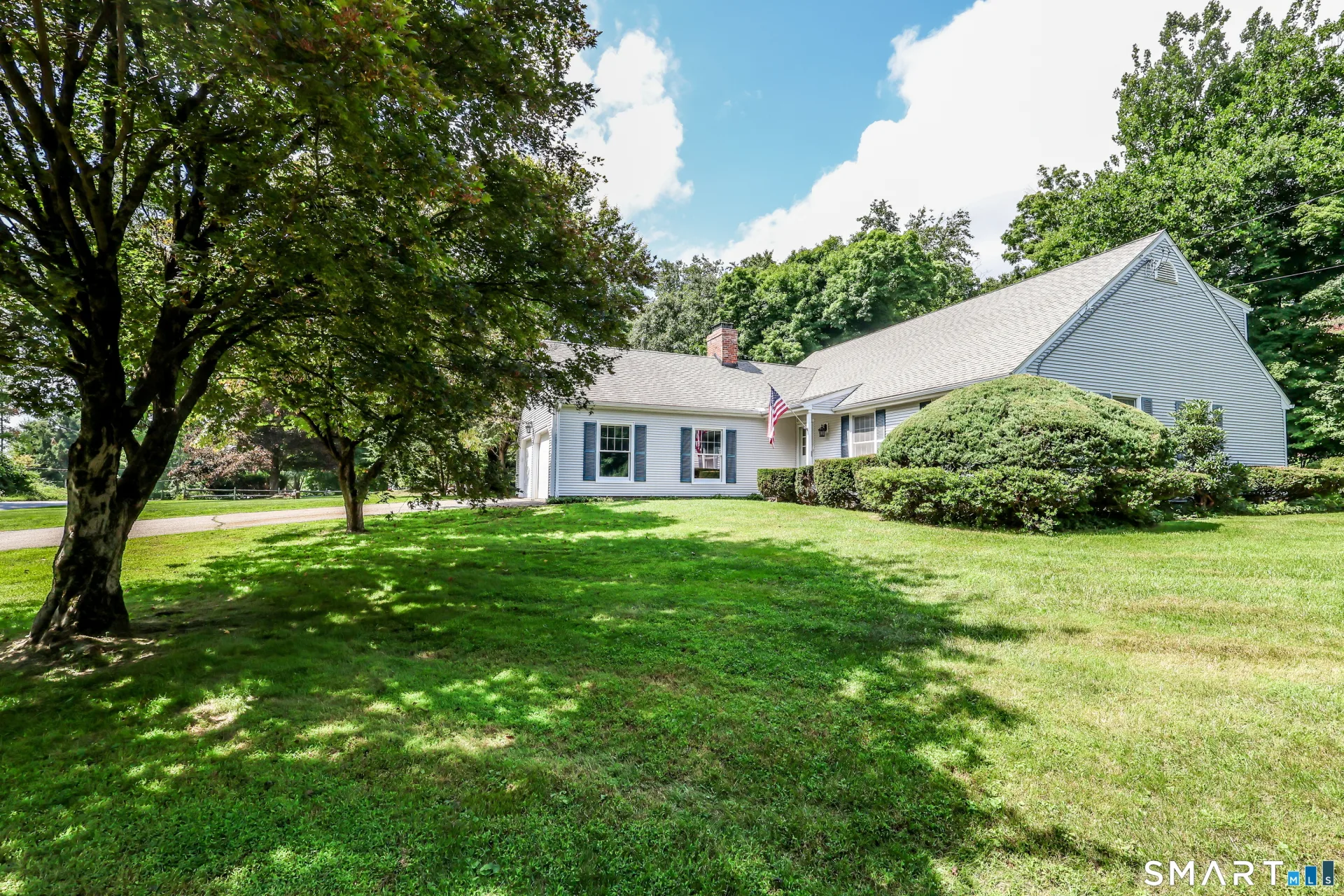 2 White Pine Drive, Brookfield, CT