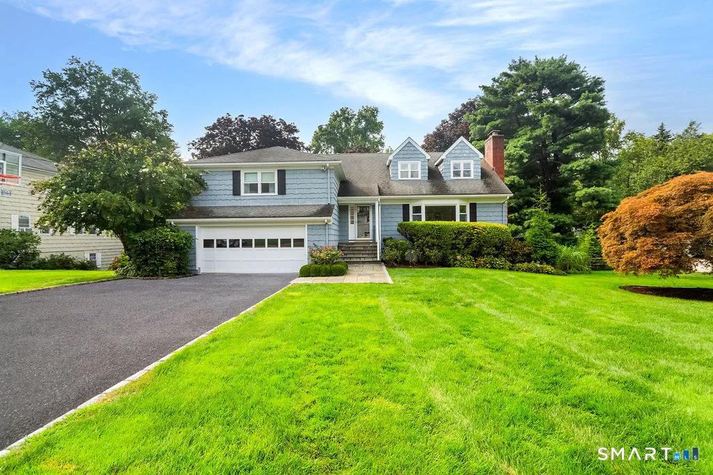 18 Shady Brook Lane, Greenwich, CT