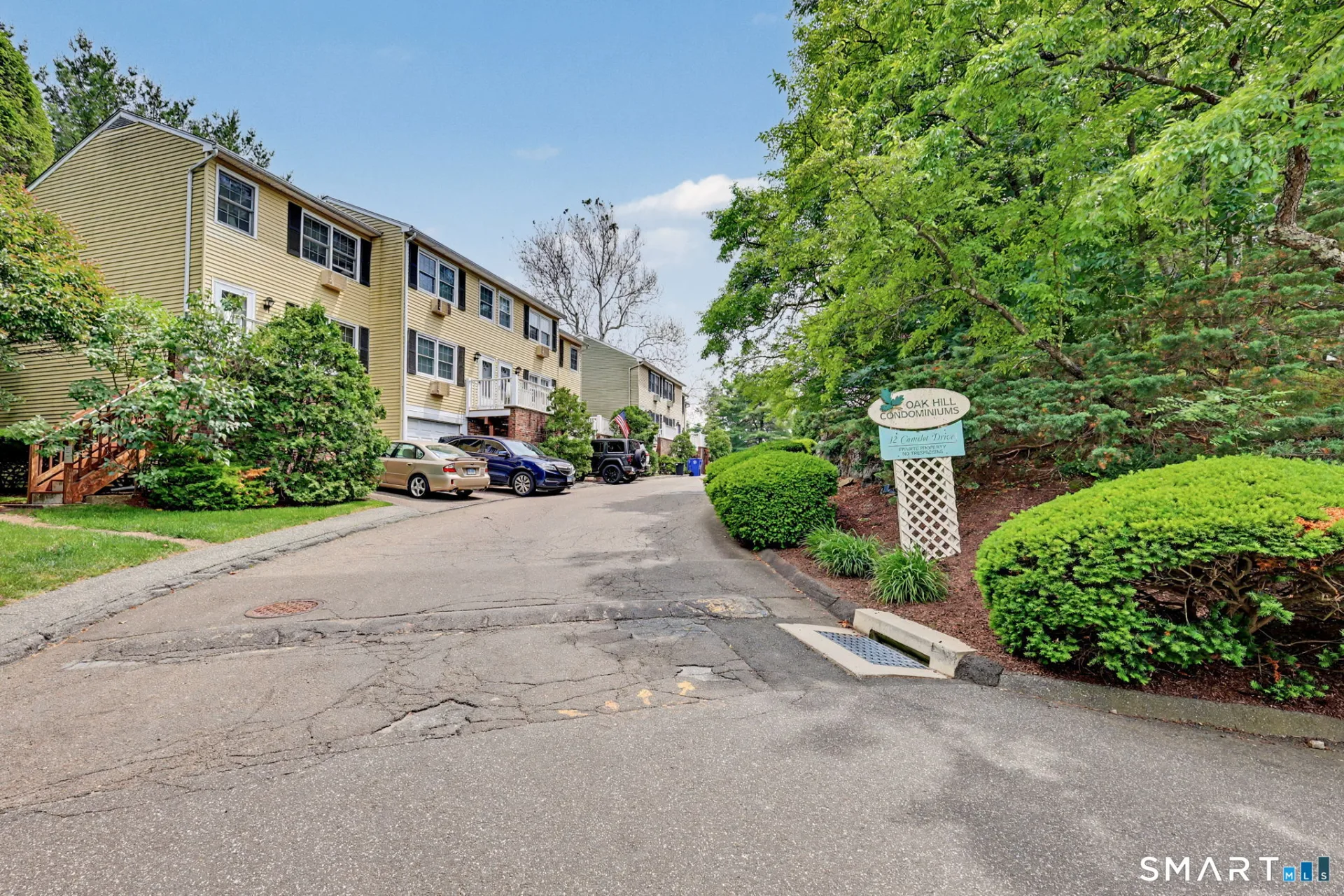 12 Camelot Drive #F1, Norwalk, CT