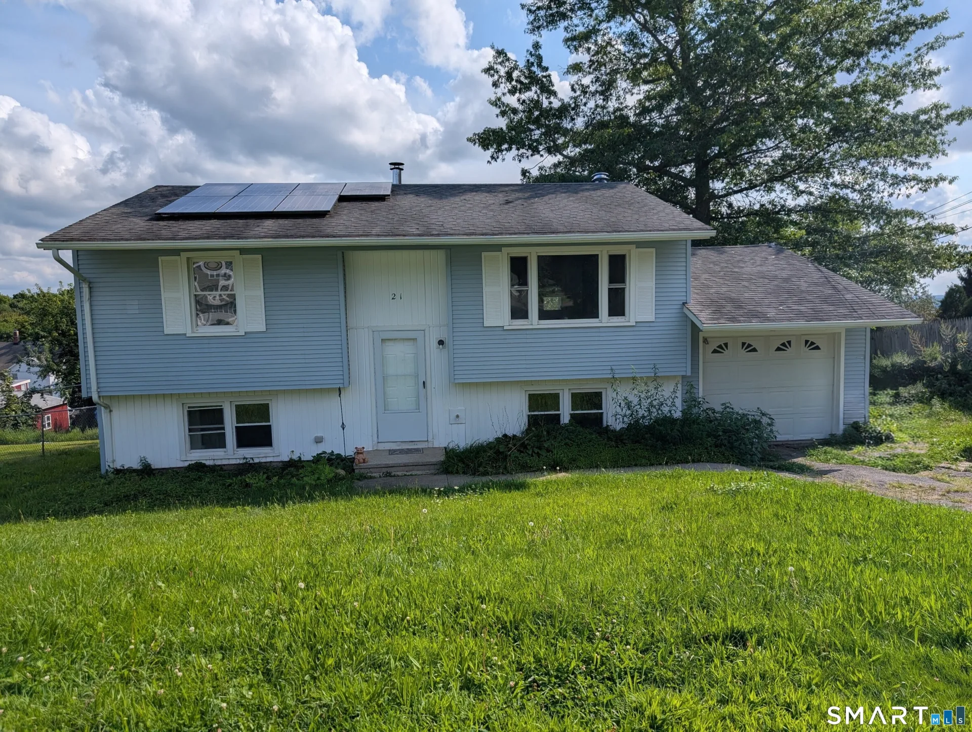 21 Bosse Road, Waterbury, CT