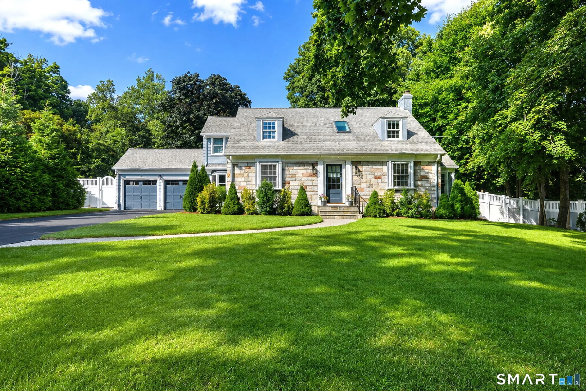 94 Jackson Road, Hamden, CT
