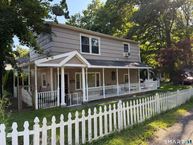 26 View Place