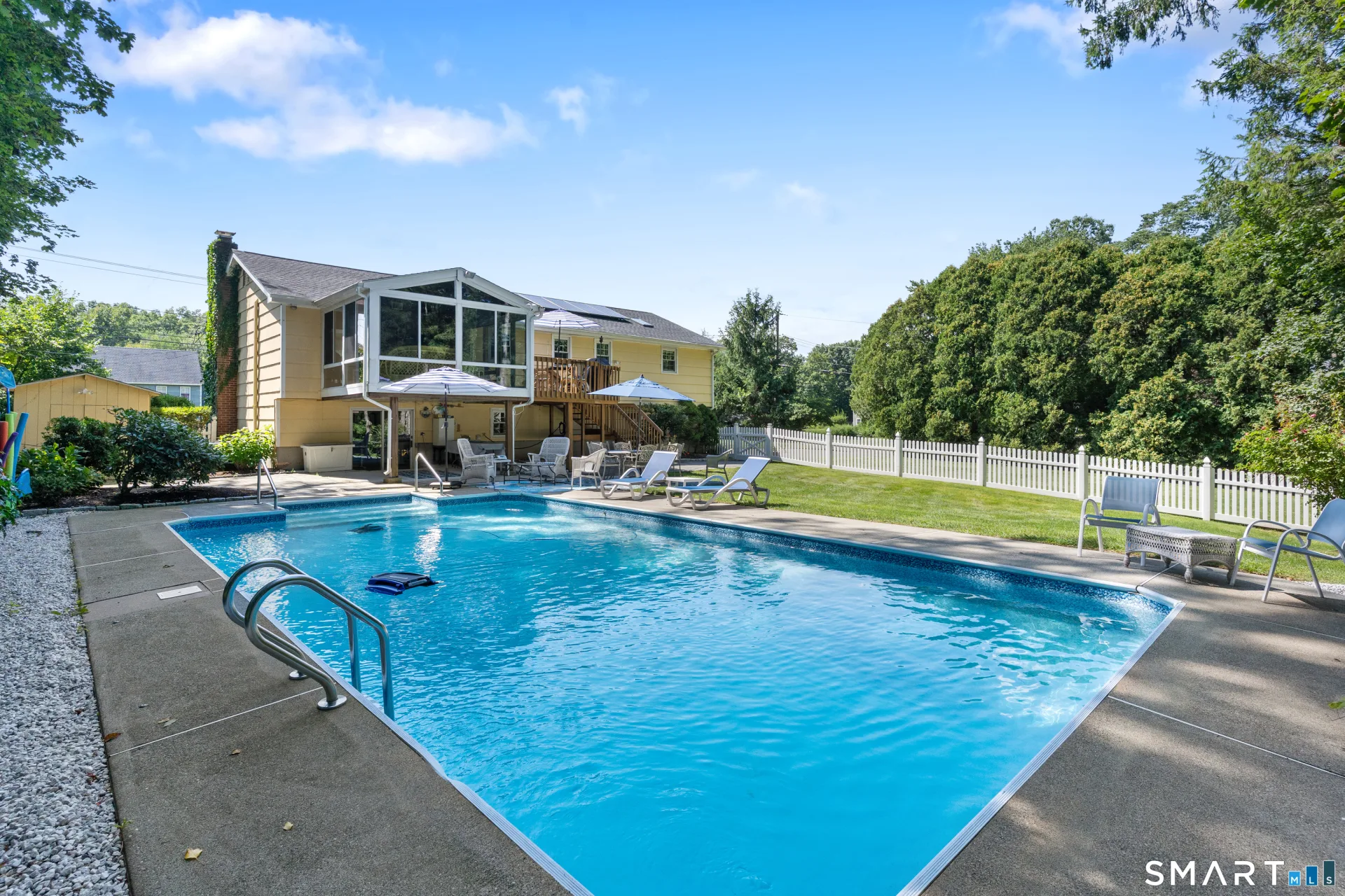 1431 Long Hill Road, Guilford, CT
