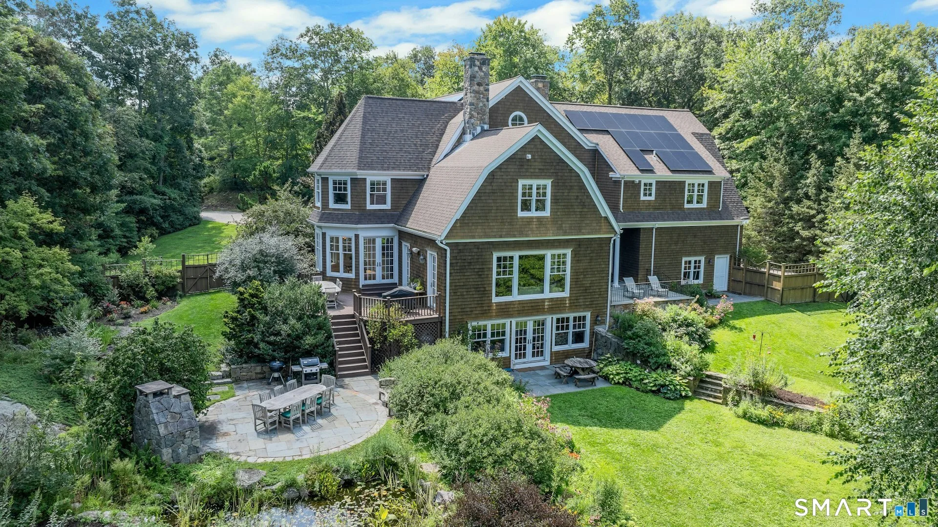 27 Walnut Lane, Weston, CT