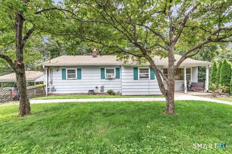 4 Bellevue Terrace, Seymour, CT