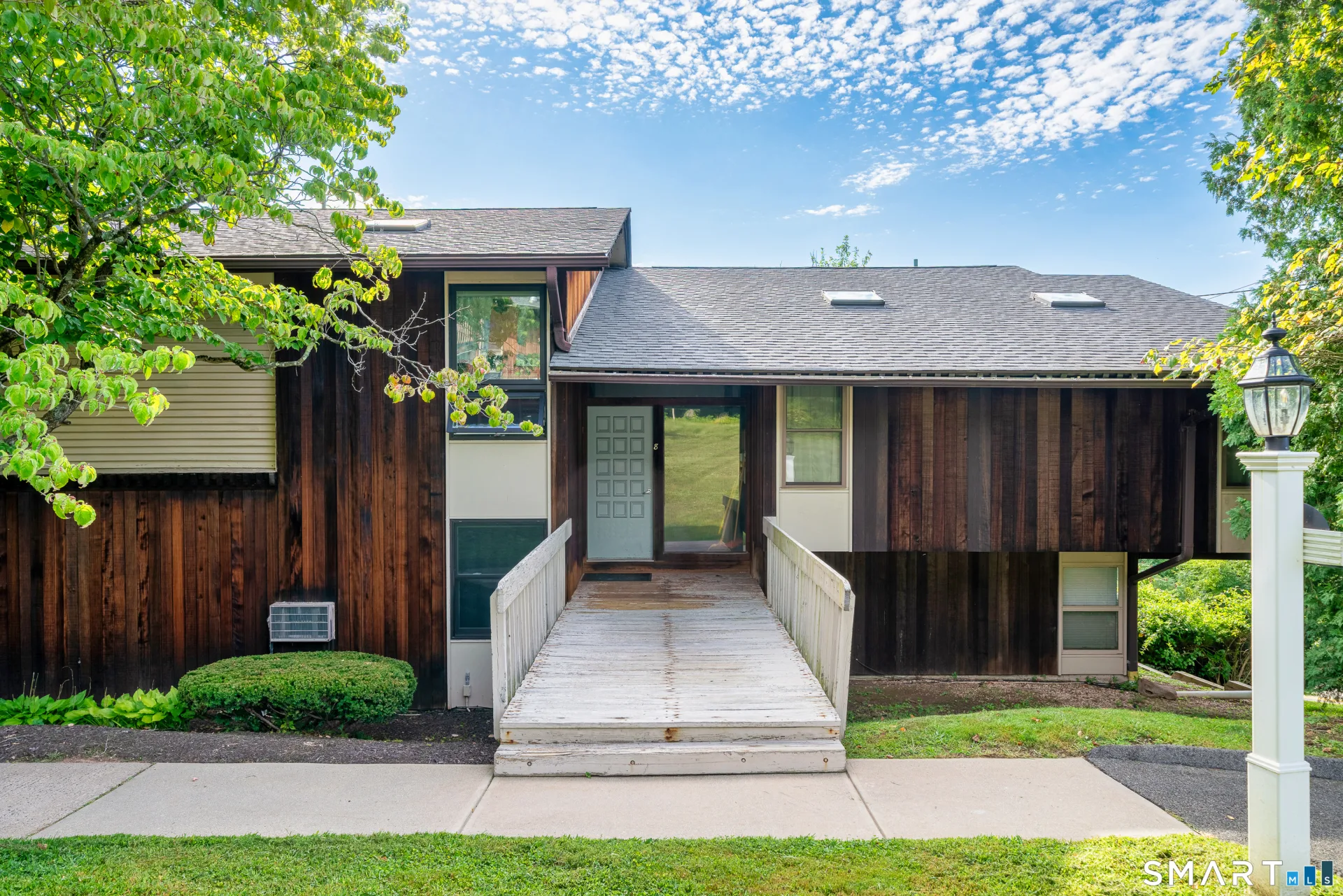 8-G Country Squire Drive #8G, Cromwell, CT