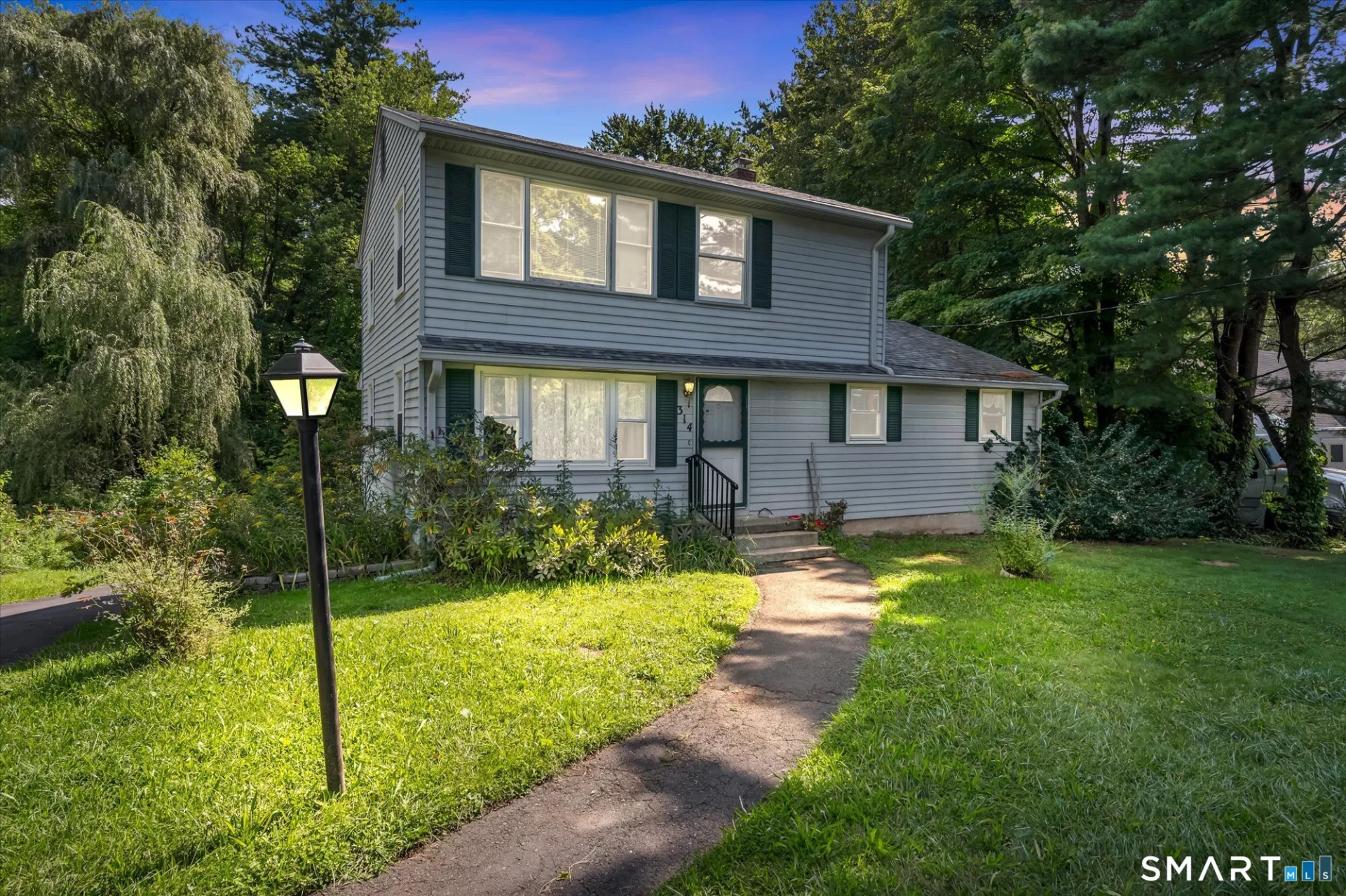 314 Tunxis Avenue, Bloomfield, CT