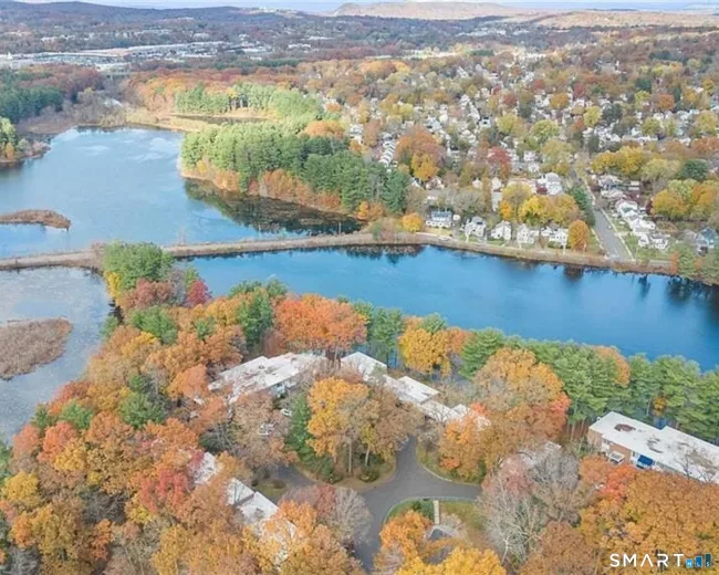 22 North Lake Drive #D2