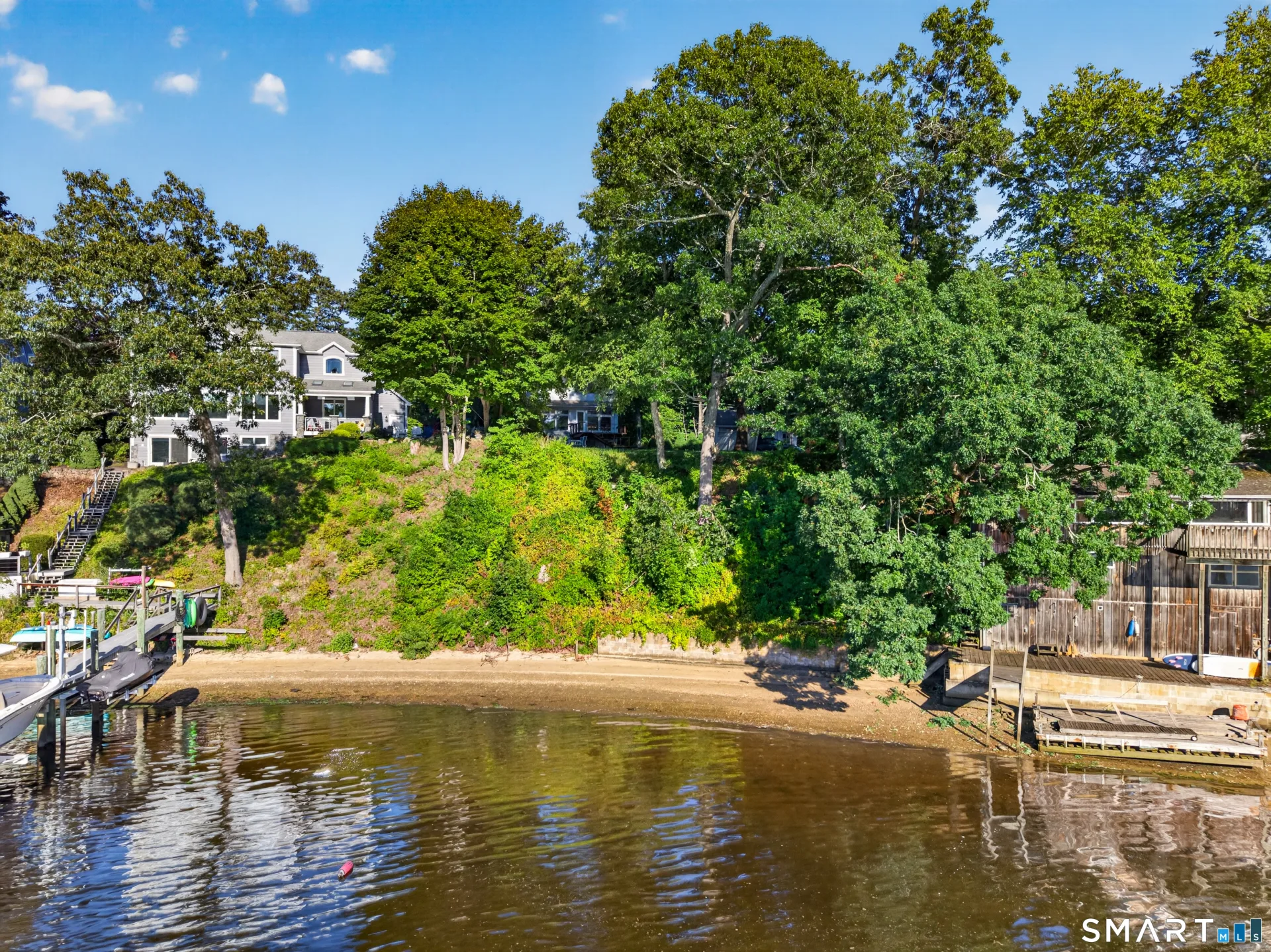 35 Oswegatchie Road, Waterford, CT