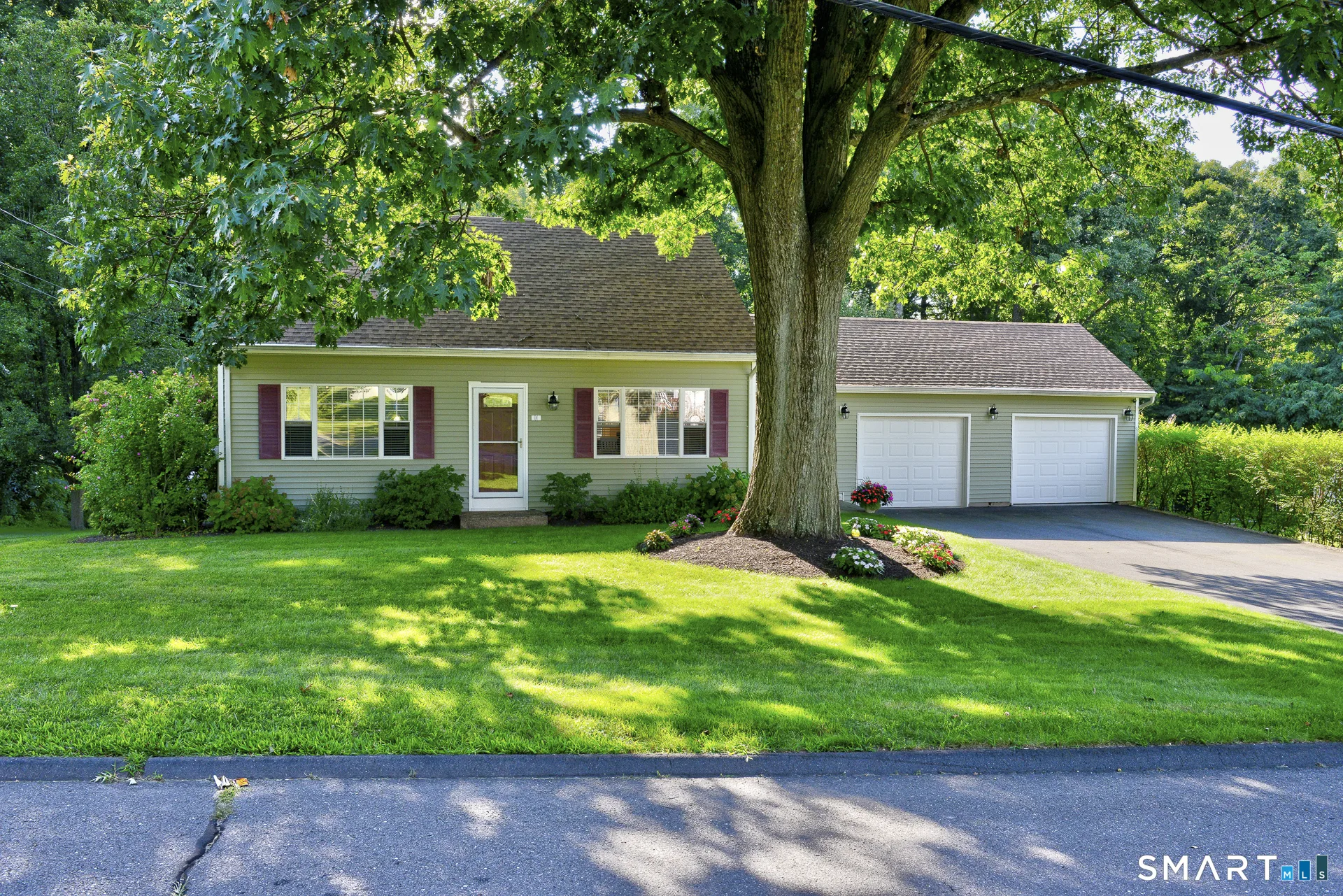 25 Fleetwood Road, Bristol, CT