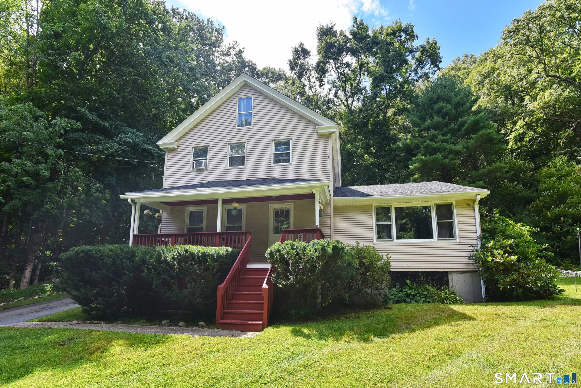 38 Sabin Street, Putnam, CT
