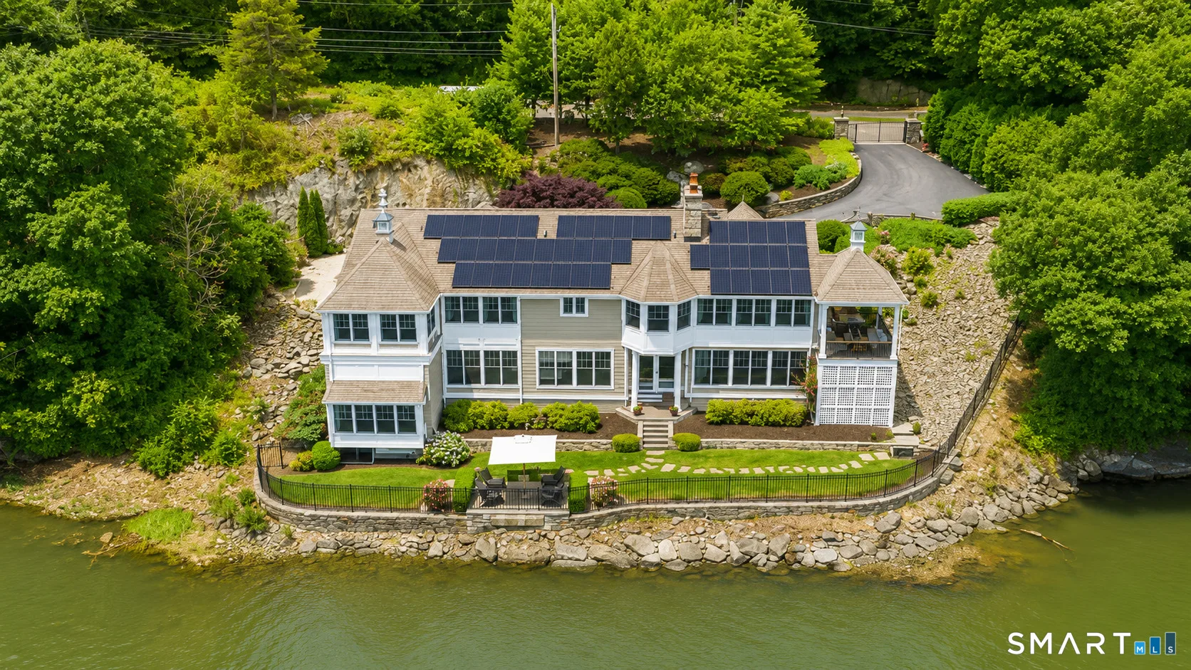 500 River Road, Stratford, CT