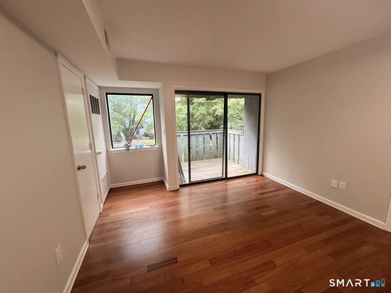 13 Cedar Court #E, East Haven, CT