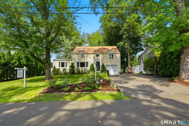 29 Lynn Court, Darien, CT