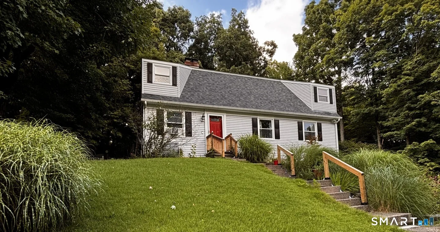 138 Red Robin Road, Naugatuck, CT