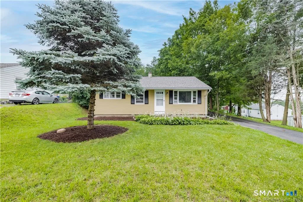 3 Prospect Hill Drive, East Windsor, CT