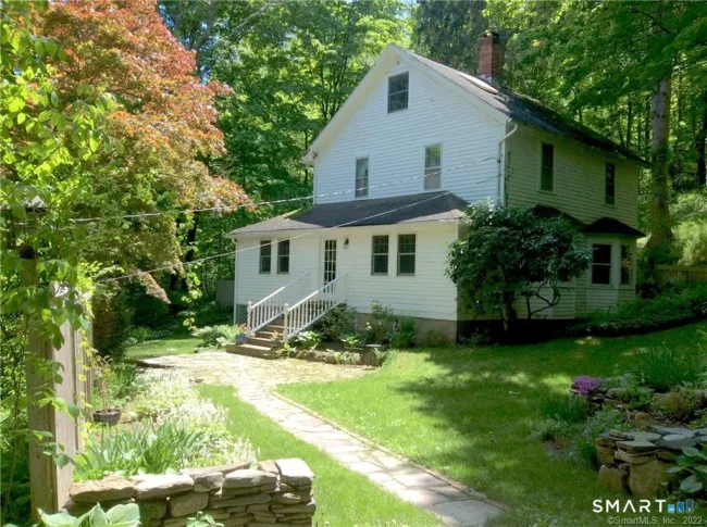 17 Church Hill Road