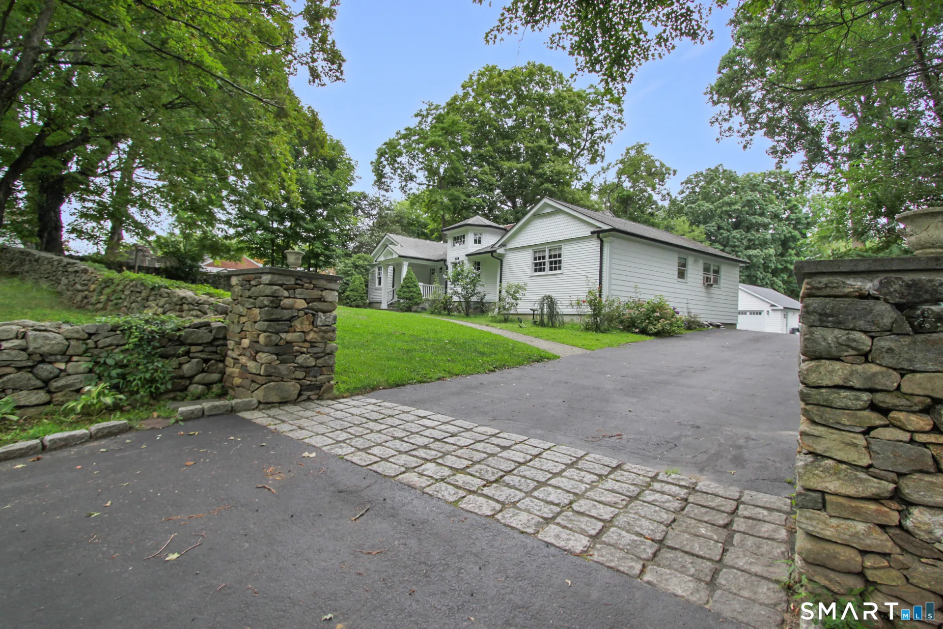 310 Plattsville Road, Trumbull, CT
