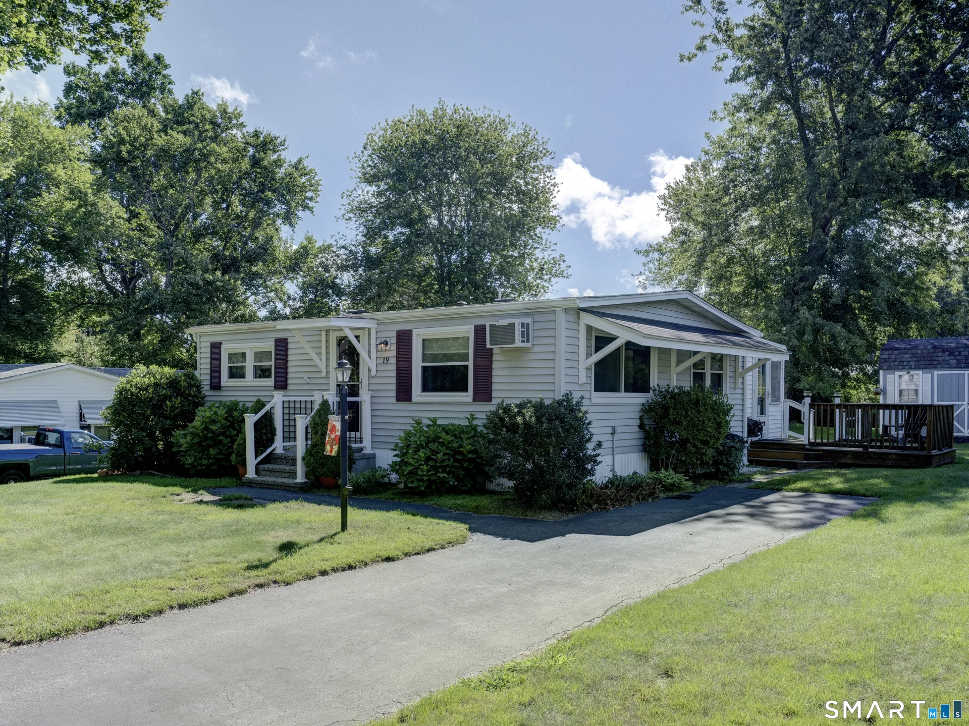 19 Phoenix Road, Colchester, CT
