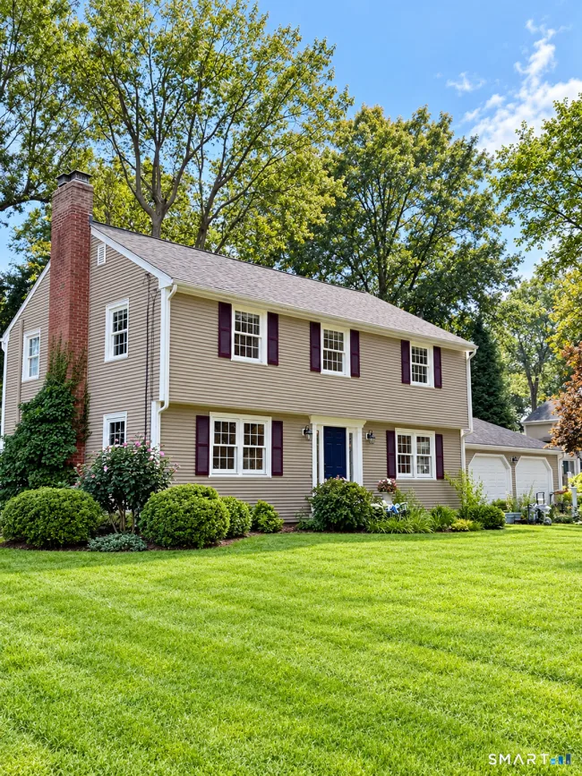 83 Dartmouth Road, Manchester, CT