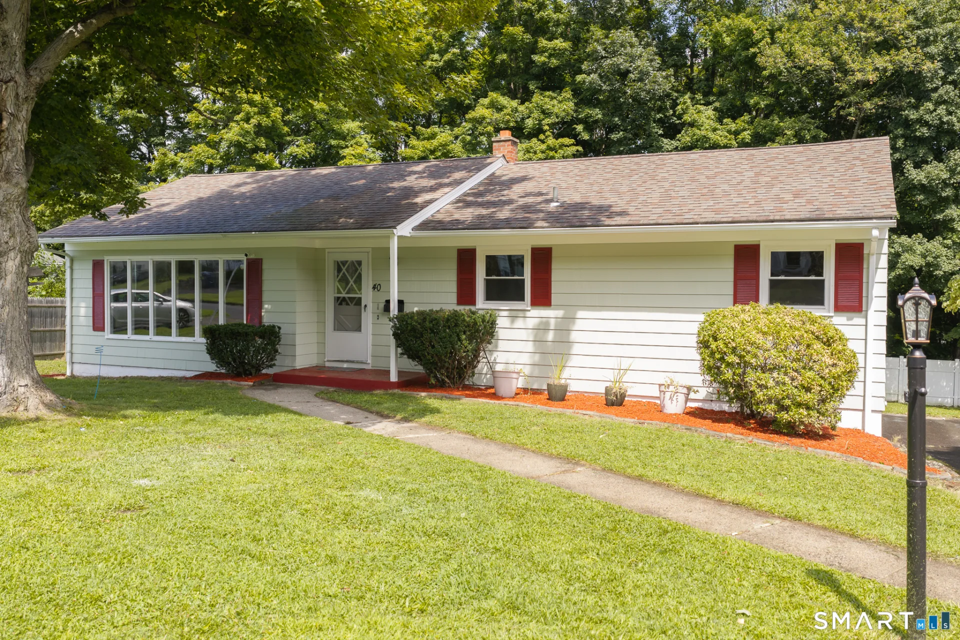 40 Westview Drive, Watertown, CT