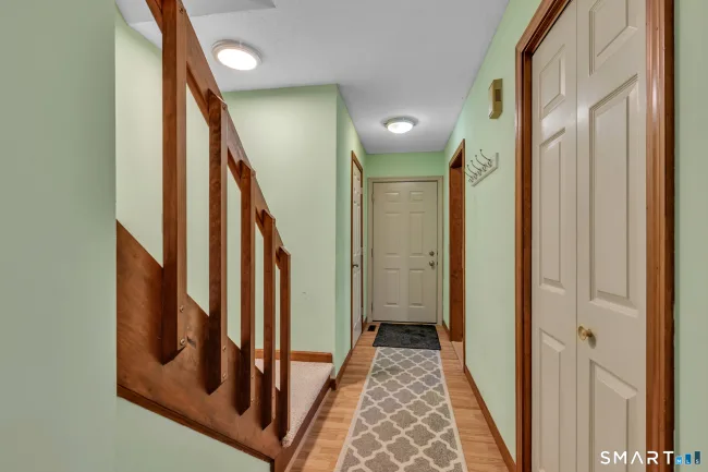84 Wynwood Drive #84, Enfield, CT