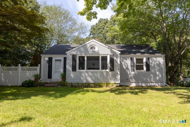 35 School House Road