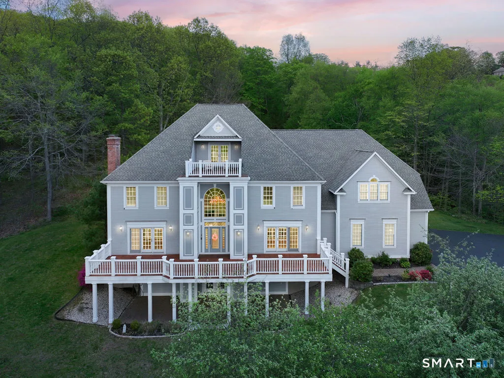 83 Bayberry Hill Road, Avon, CT