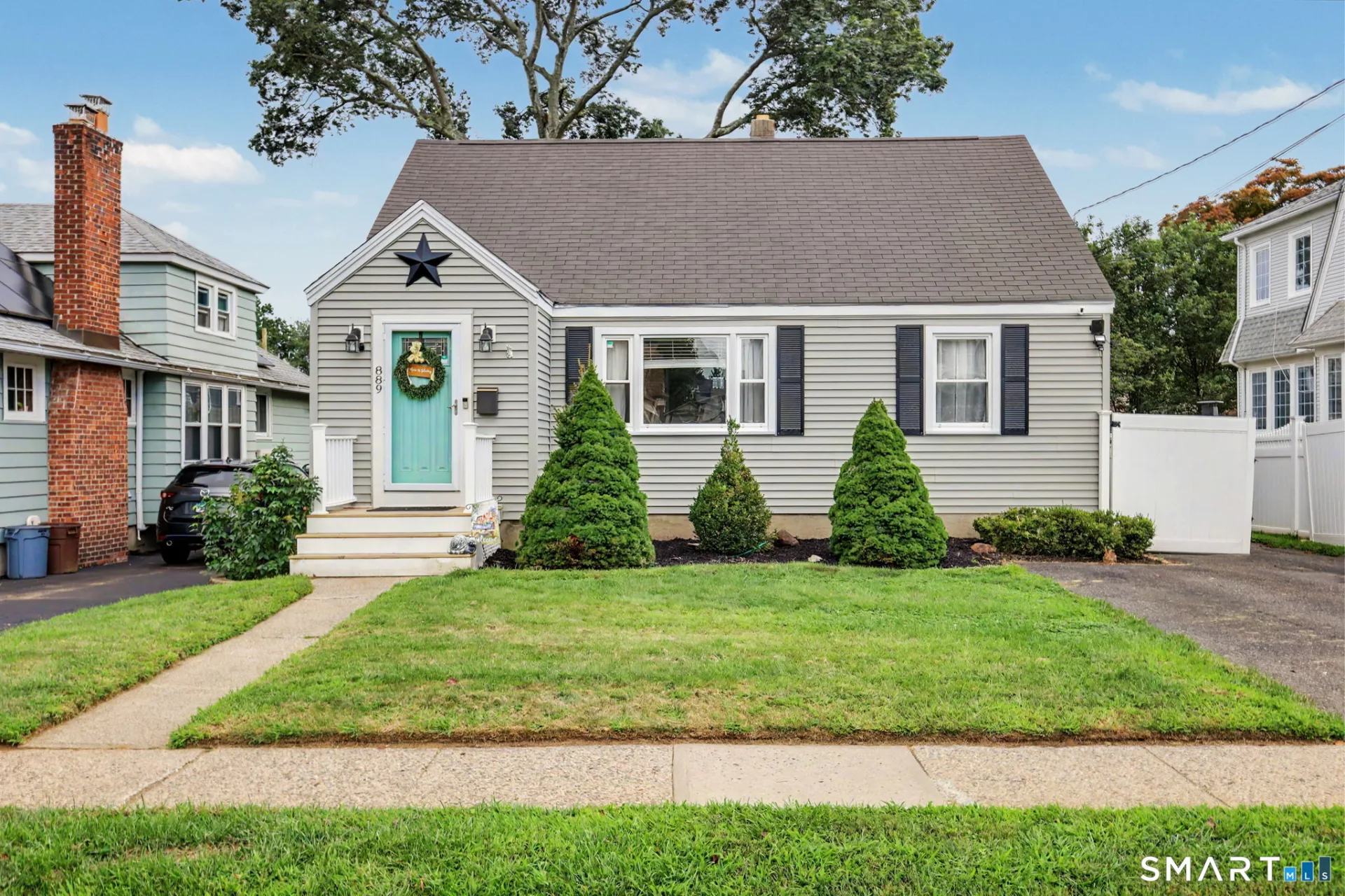 889 Wilcoxson Avenue, Stratford, CT