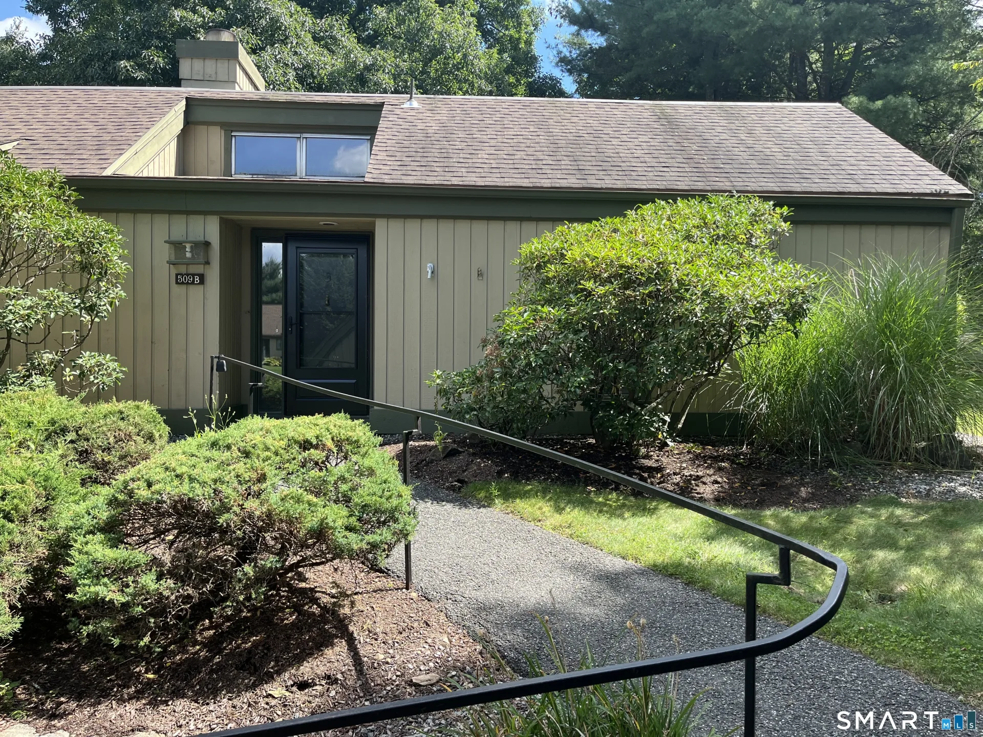 509 HERITAGE VILLAGE #B, Southbury, CT