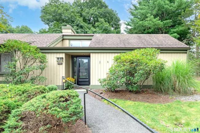 509 Heritage Village #B, Southbury, CT