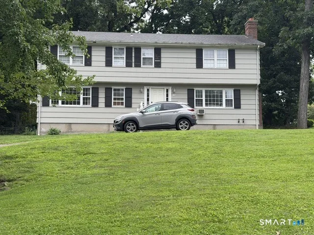 70 Crest Terrace, Fairfield, CT