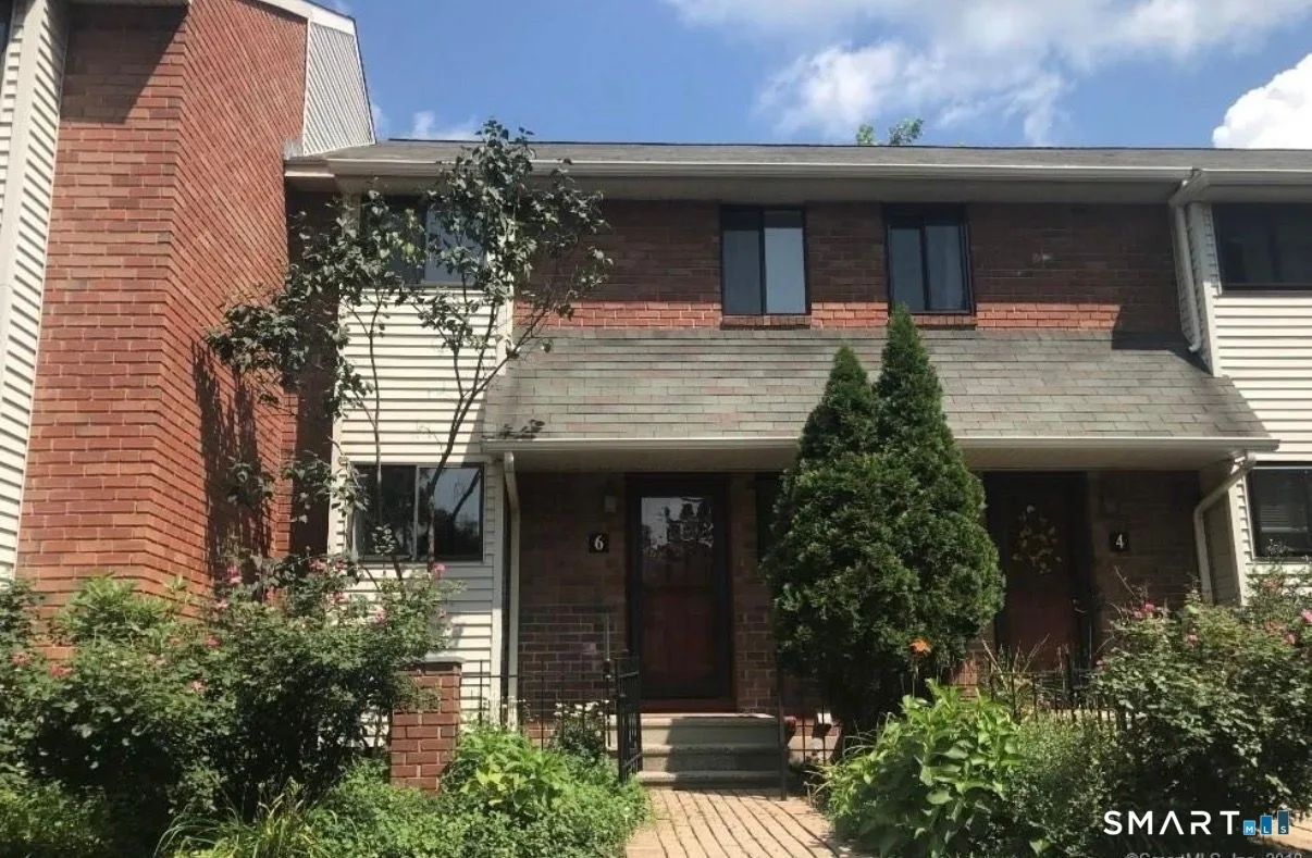 6 Kingsley Court #6, West Hartford, CT