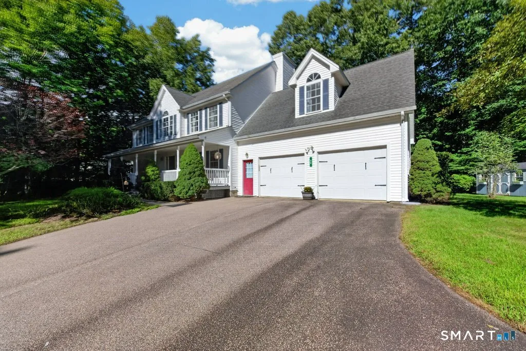28 Tanglewood Drive, Preston, CT