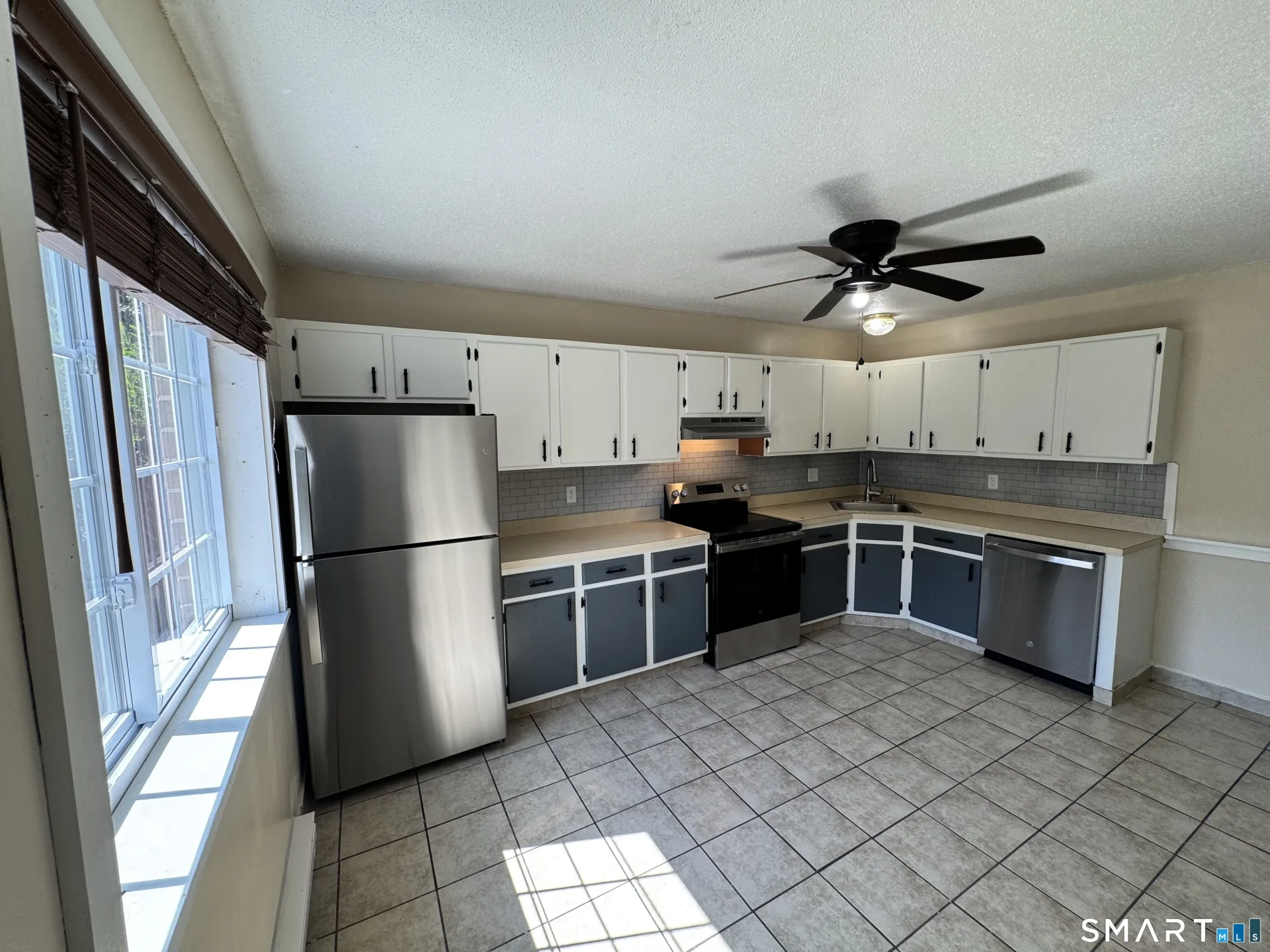 495 Scott Road #3, Waterbury, CT