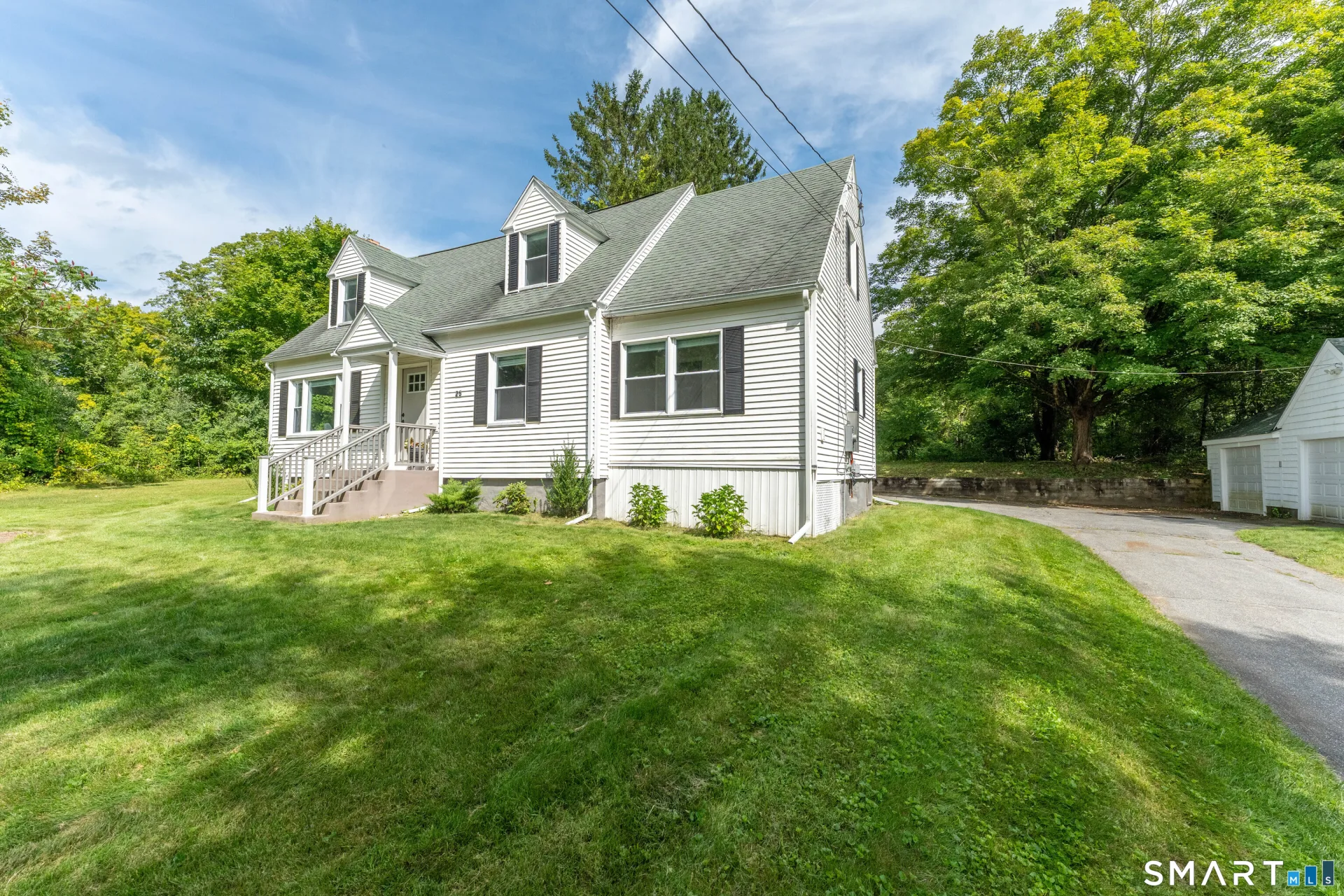25 Watson Road, Thompson, CT