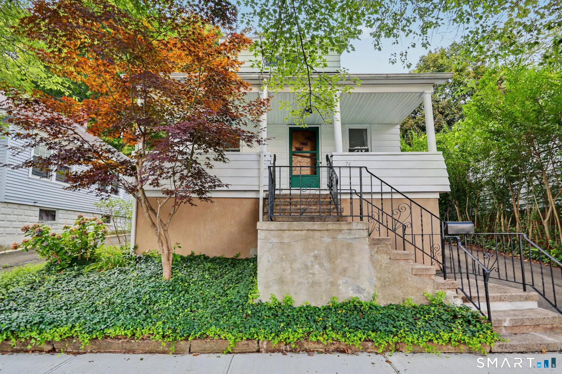 74 Huntington Avenue, New Haven, CT