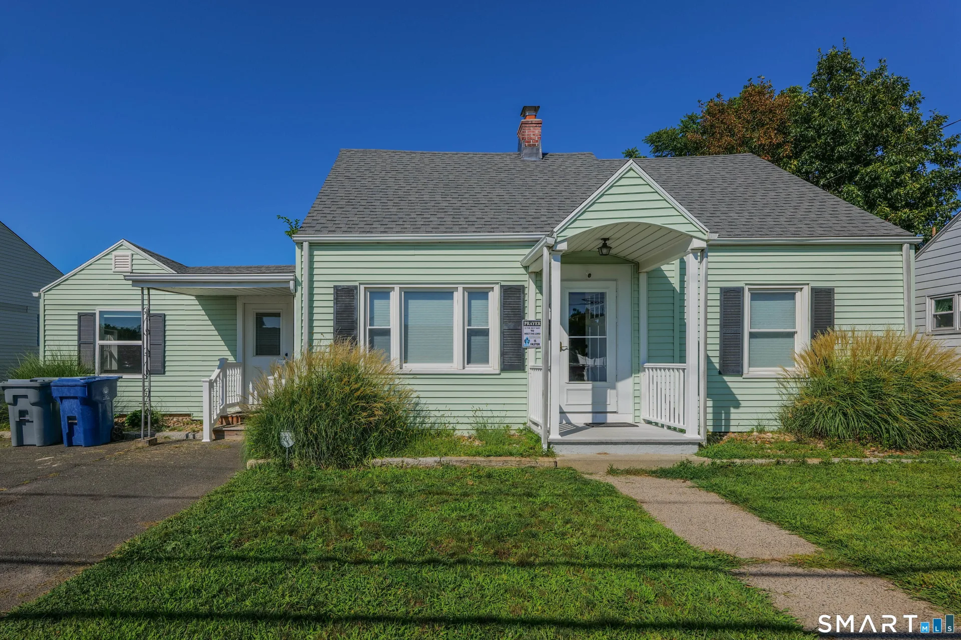19 East Maple Street, Plainville, CT