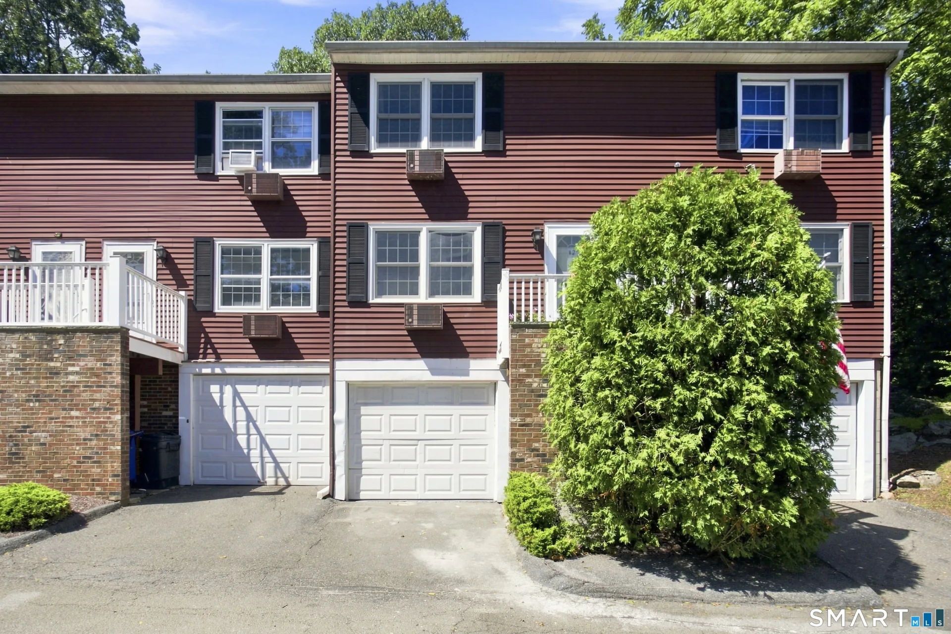 12 Camelot Drive #A2, Norwalk, CT