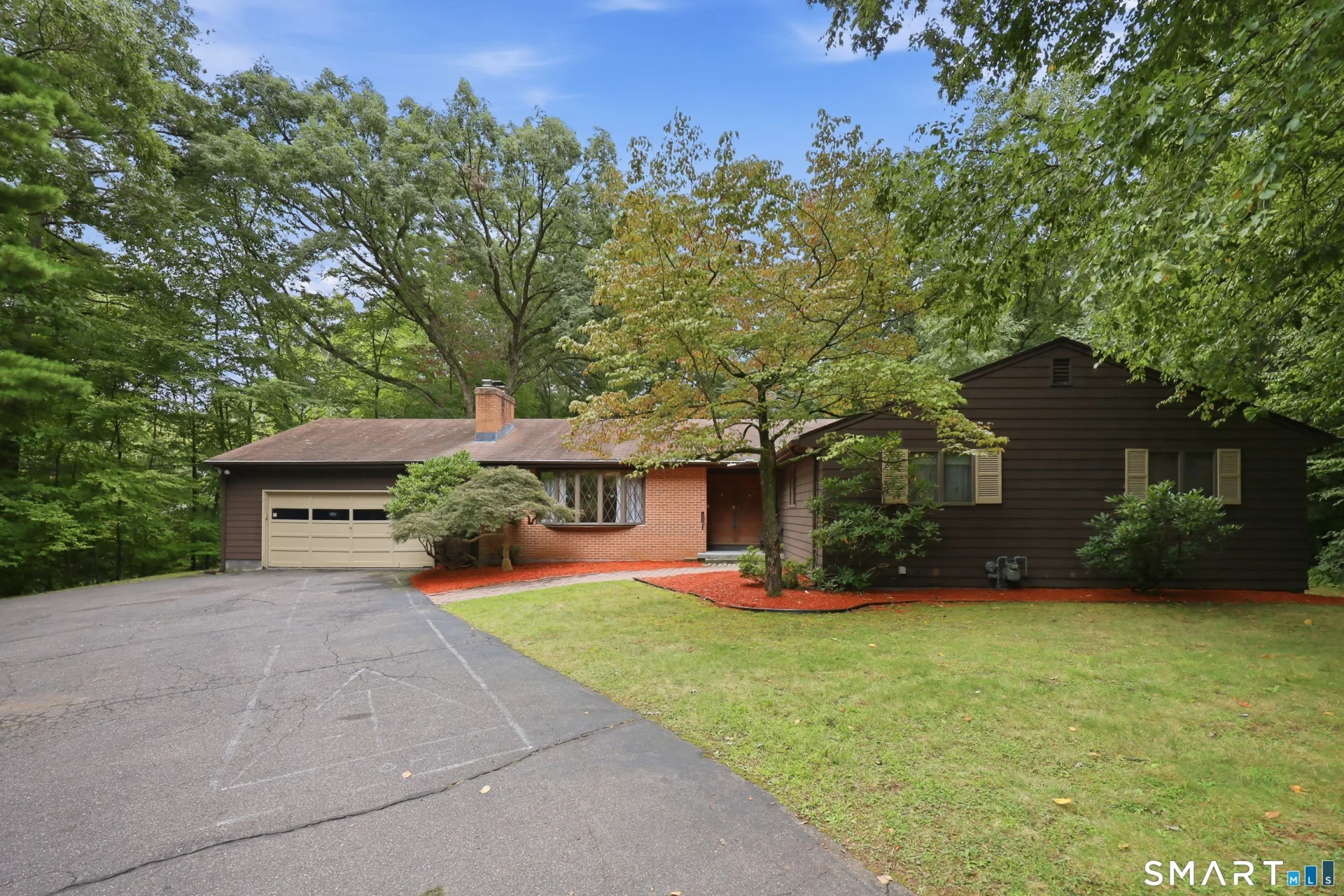 5 Birch Road, Bloomfield, CT
