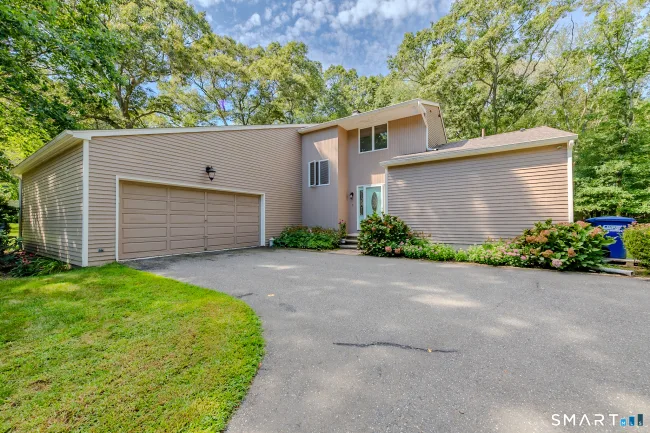 4 Briarwood Court