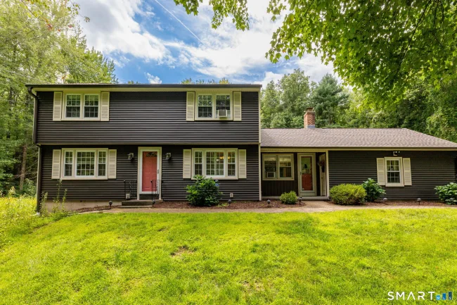 15 Village Lane