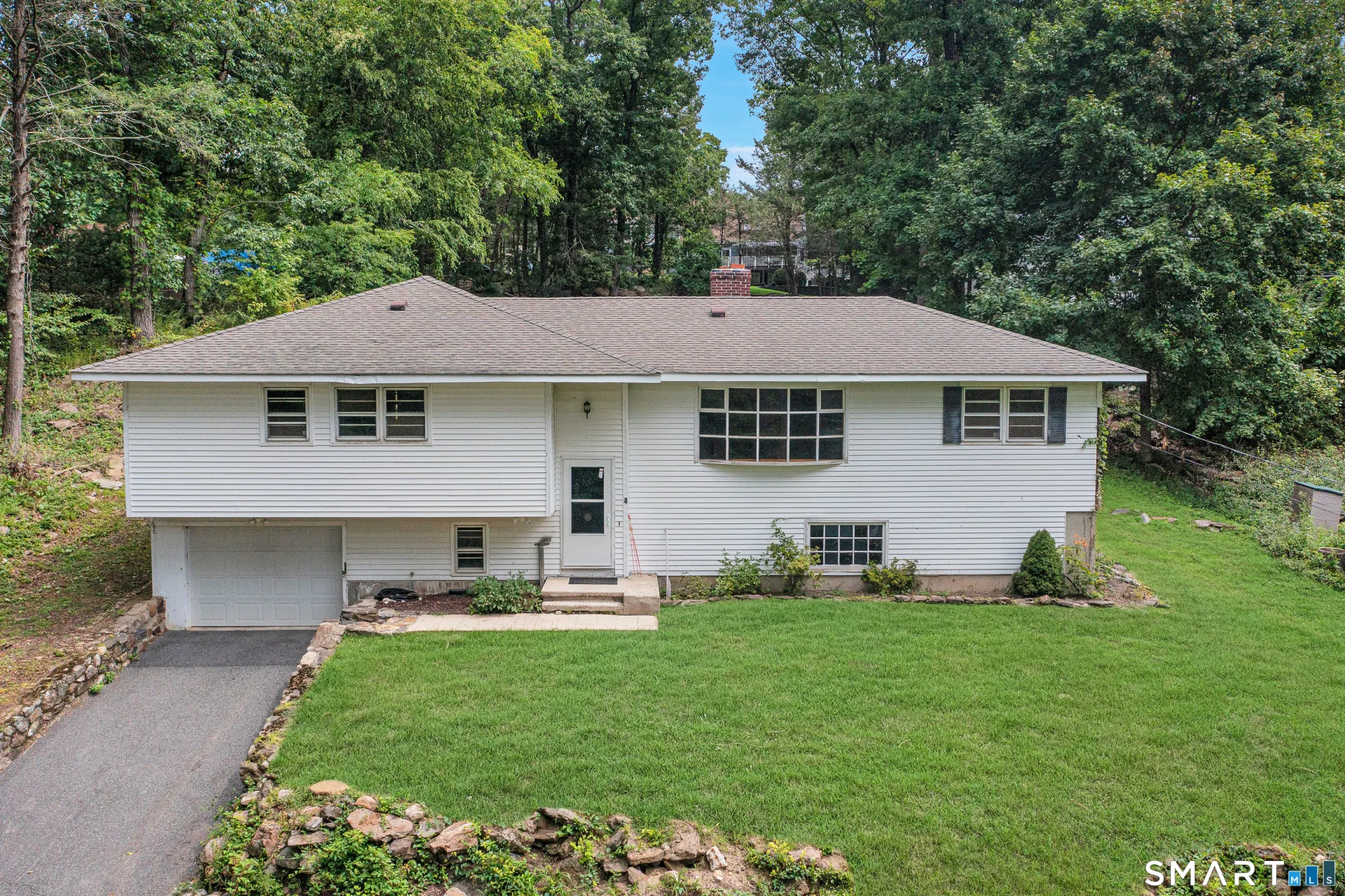 4 Musnug Road, Danbury, CT