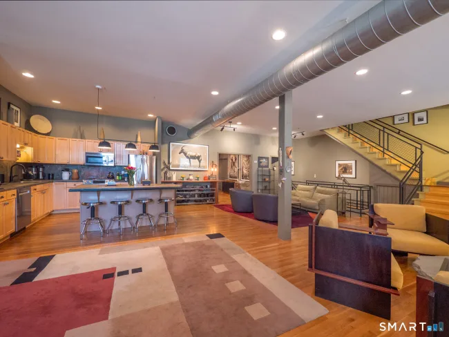 325 Lafayette Street #9105